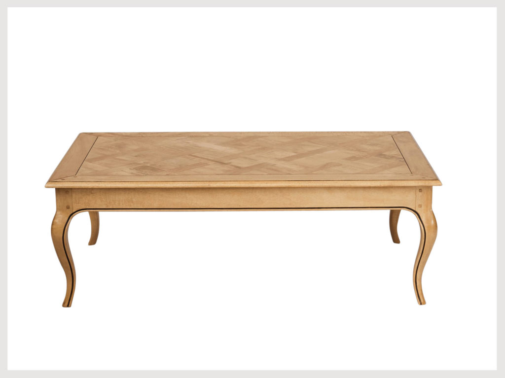 French provincial style blonde wood coffee table (LB9)